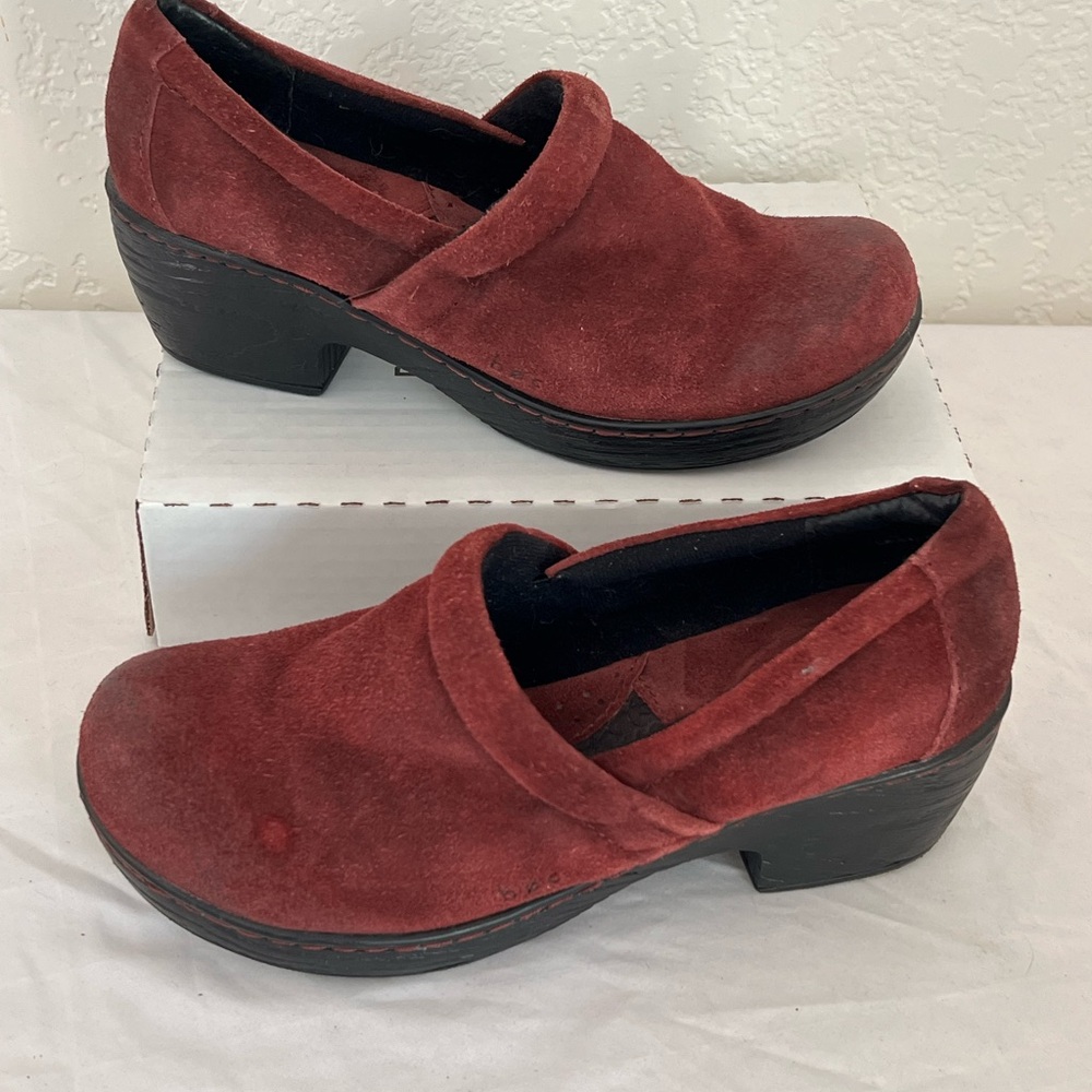 BOC Shoes Womens 7.5M Casual Clogs Comfort Burgundy Suede Slip On 2” Block Heel